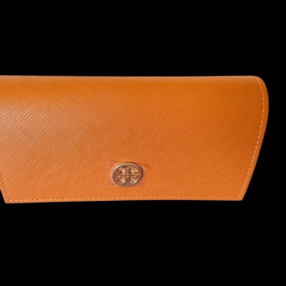 Tory Burch Vibrant Orange Sunglasses Case & Lint Free Carrying Case - Picture 2 of 9
